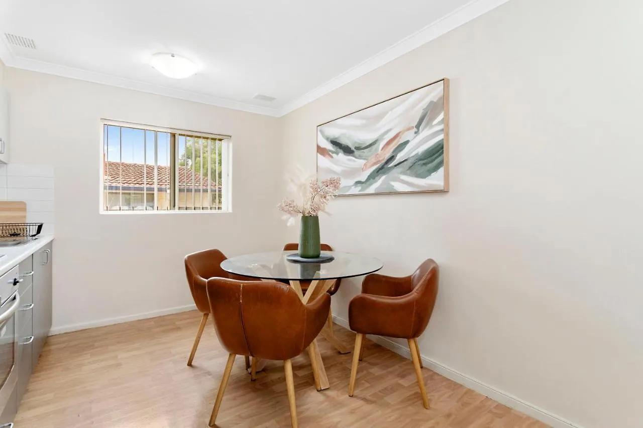 Apartment 8 Cute Cunningham Close To Subiaco - Sleeps 4 Perth