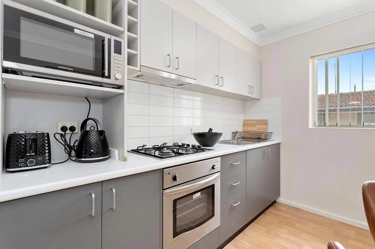 Apartment 8 Cute Cunningham Close To Subiaco - Sleeps 4 Perth